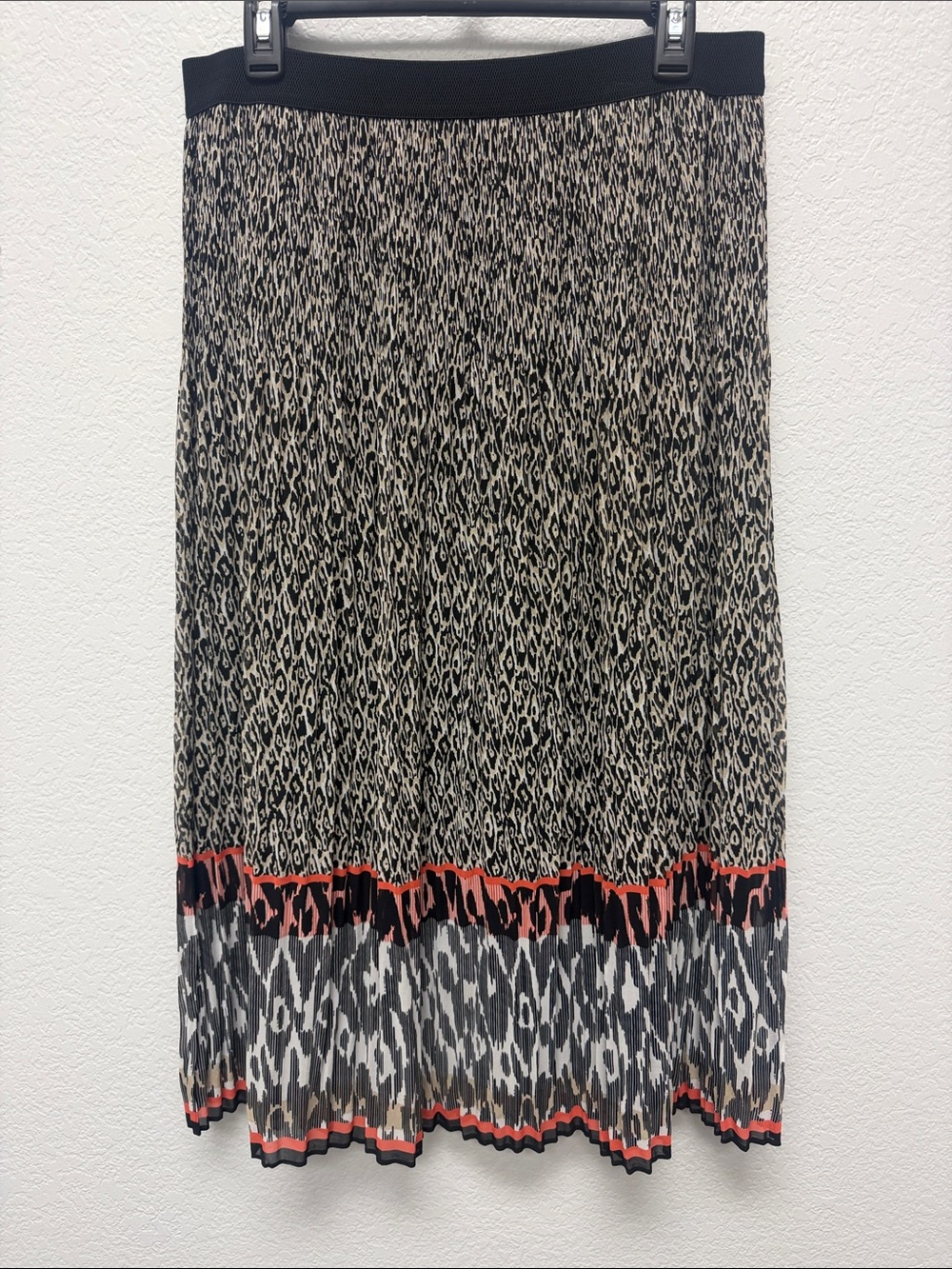 Vintage Ruby Rd. Animal-Print Pleated Midi Skirt in Black, Beige & Coral
